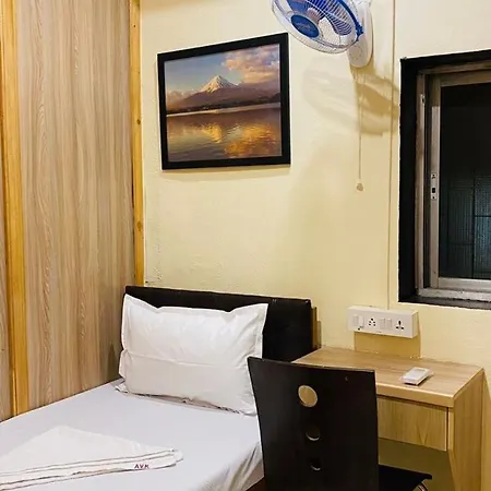 Royal Cabin Stay-3